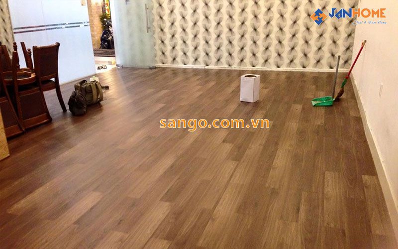 Sàn nhựa không bị phồng rộp cong vênh